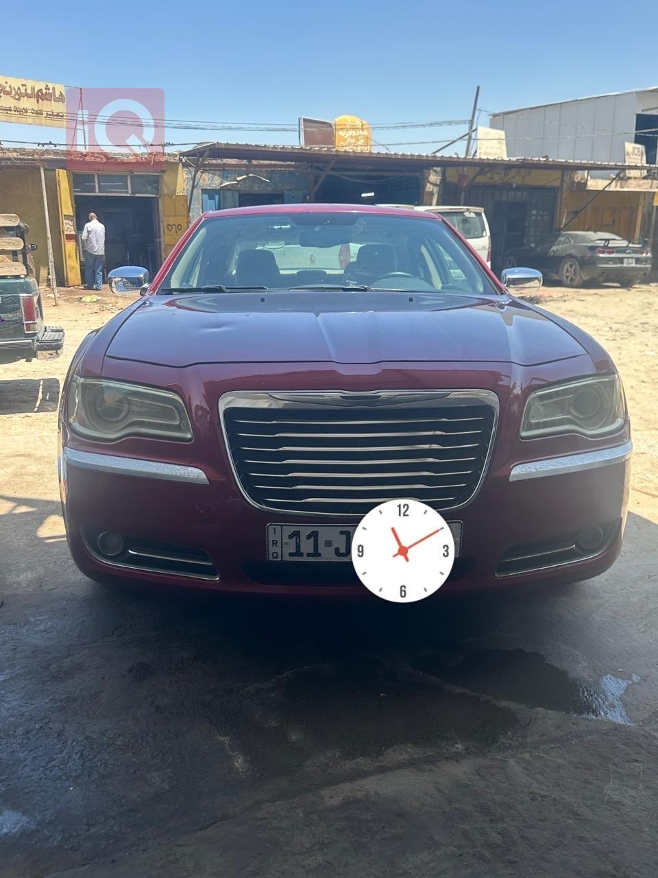 کرایسلەر 300